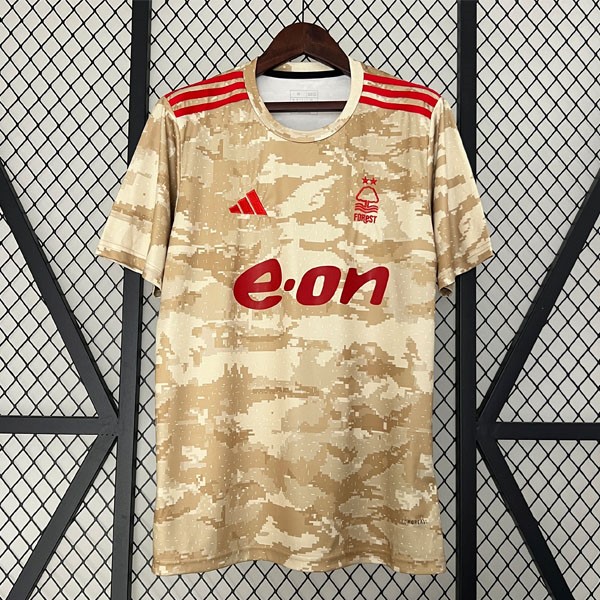 Camiseta Nottingham Forest Entrenamiento 2024 2025